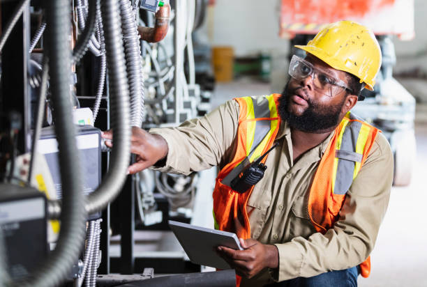 Best Commercial Electrician Services  in Ellwood City, PA